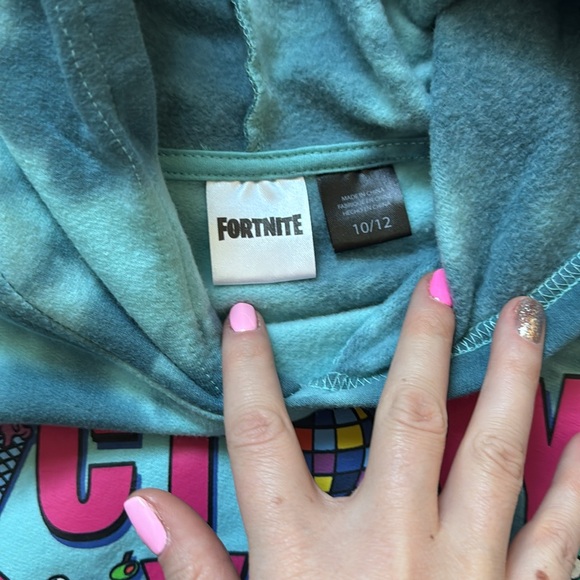 Kids Fortnite Battle Royale Hoodie, size 10/12 - Picture 2 of 4